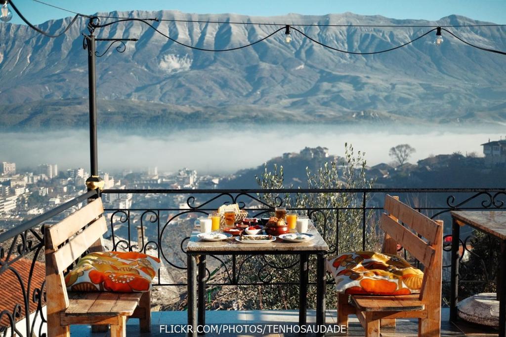 Nespecifikovaný výhled na hory nebo výhled na hory při pohledu z bed and breakfast