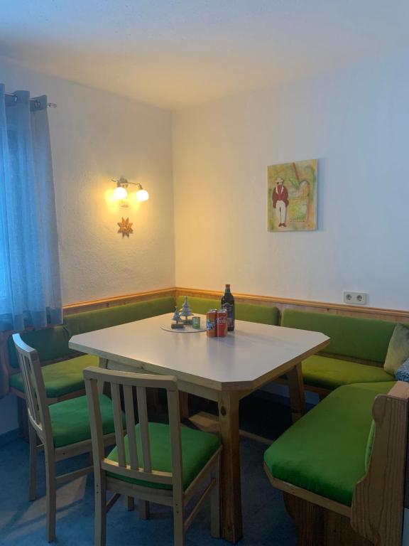 A seating area at Ferienhaus Mörtl