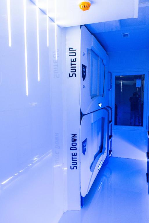 Postel nebo postele na pokoji v ubytování Optimi Rooms Madrid