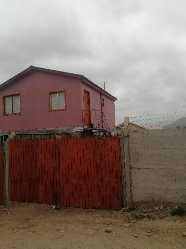 ARRIENDO CASA DUPLEX EN SEGUNDO PISO AMOBLADO FULL - Housity