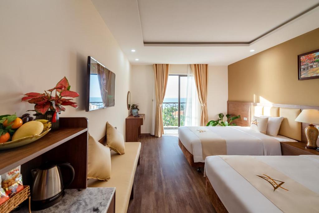 Phòng Deluxe Giường Đôi Với Ban Công và Tầm Nhìn Ra Biển