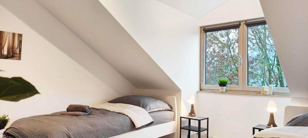 Chic Apartments in Altenstadt - Three-Bedroom Apartment