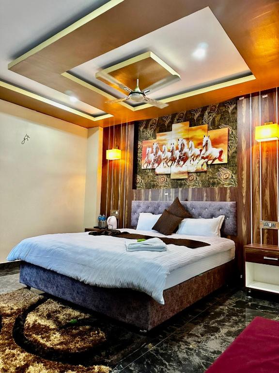 Postel nebo postele na pokoji v ubytování Hotel Hot Pot, Dhangadhi