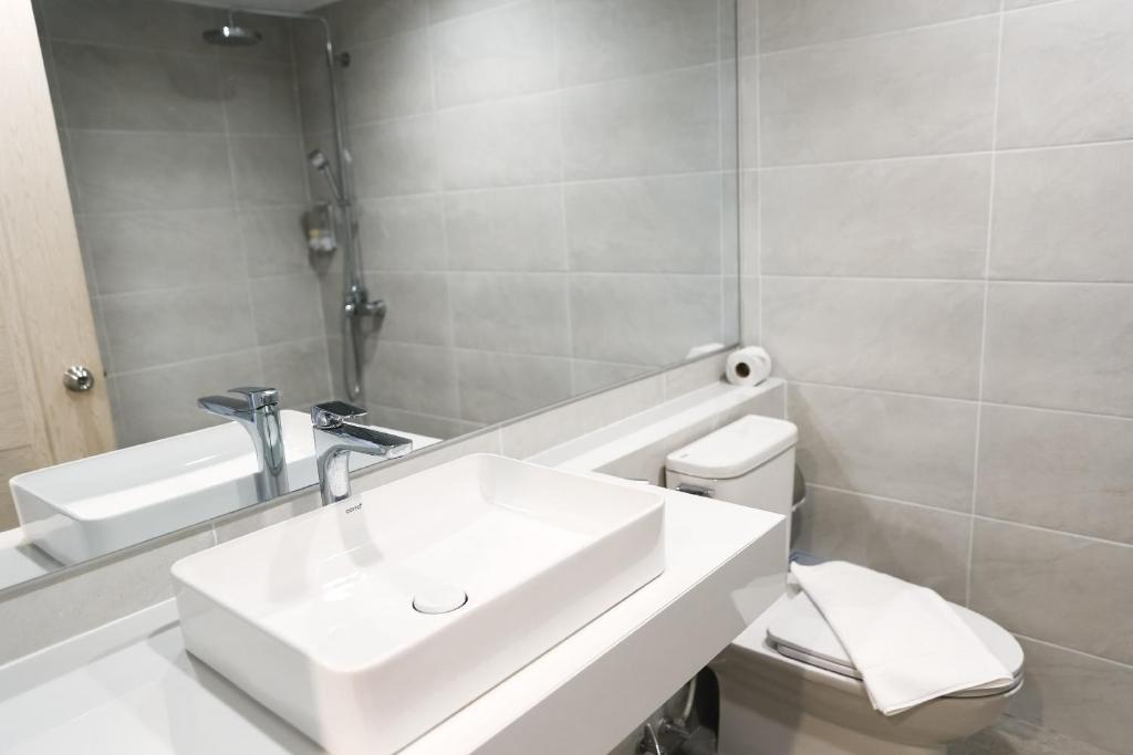 Arsh Boutique Hotel - Deluxe Triple Room