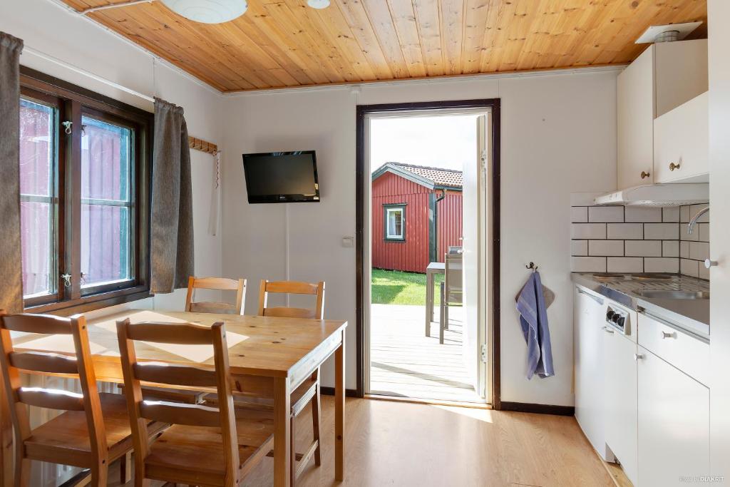Kuchyň nebo kuchyňský kout v ubytování First Camp Gränna - Vättern