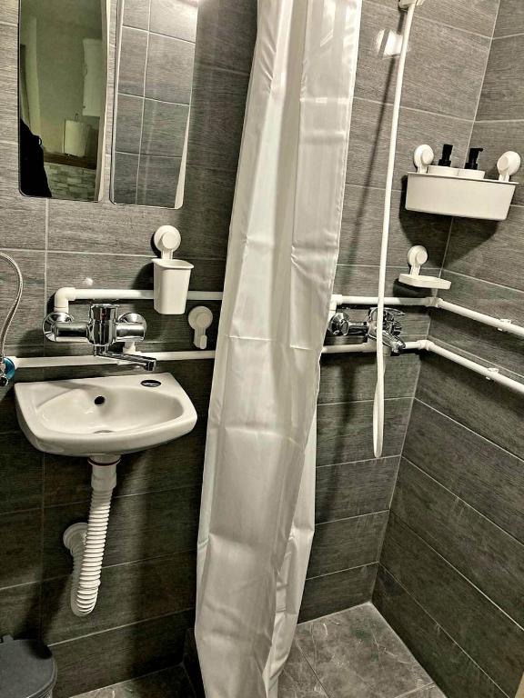 Un baño de Apartman Djokic 2