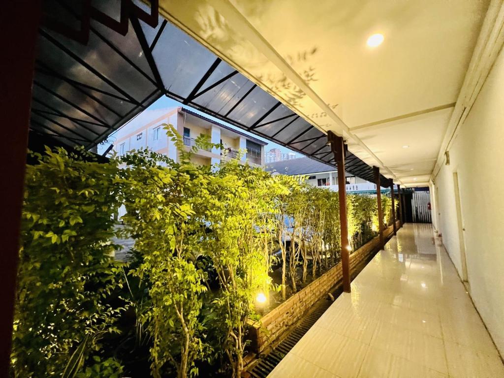Zahrada ubytování INN Kham Apartment