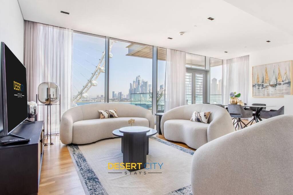 Luxury 3BR in Bluewaters with Ain Dubai view Hosted By Desert City