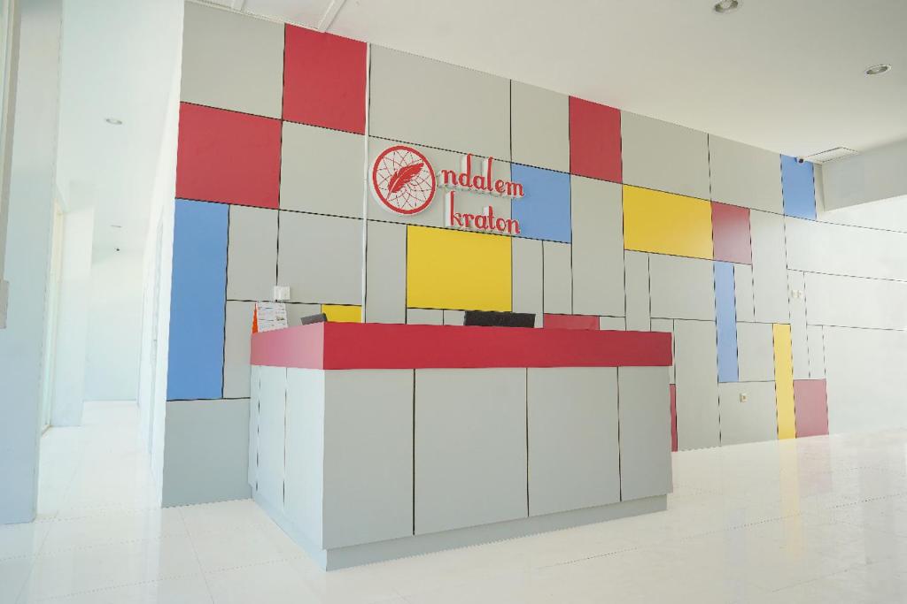 Certifikát, hodnocení, plakát nebo jiný dokument vystavený v ubytování Ndalem Kraton Hotel