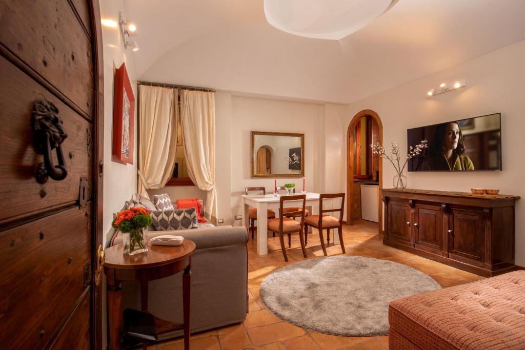 
One-Bedroom Apartment - Annex Building - Via di Ripetta 70
