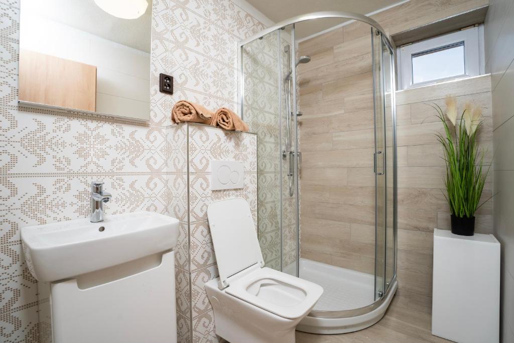 A bathroom at Ubytovanie u Maťka a Kubka