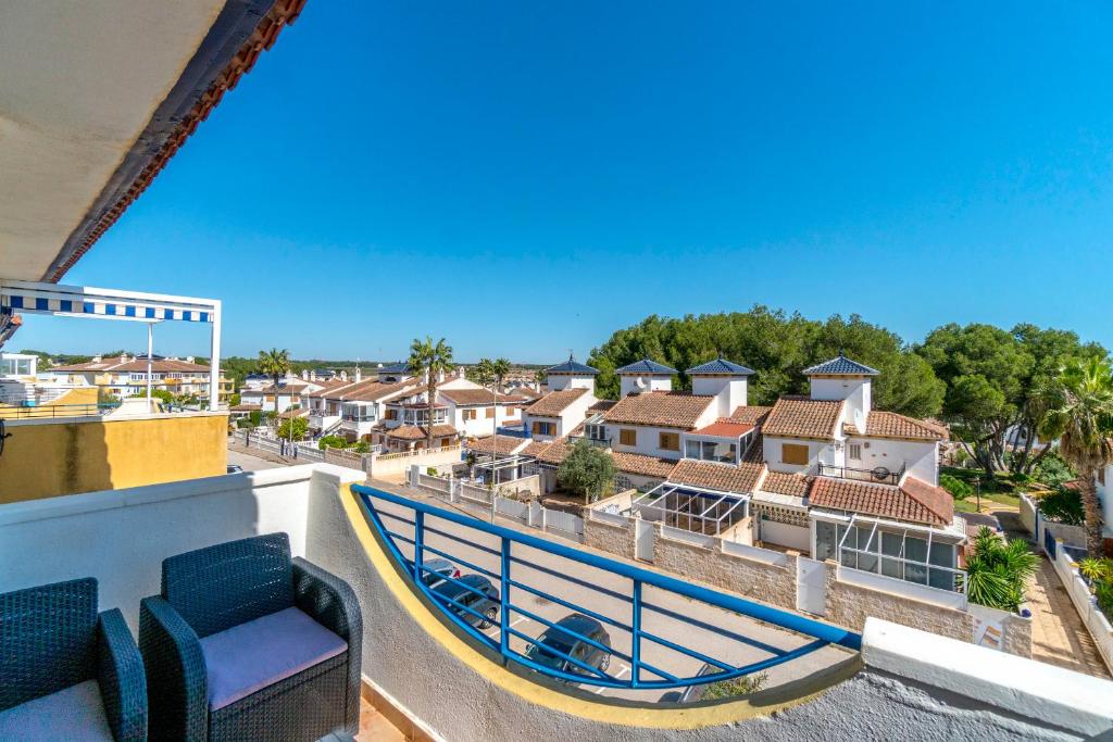 Balkón nebo terasa v ubytování Mil Palmeras Coastal House