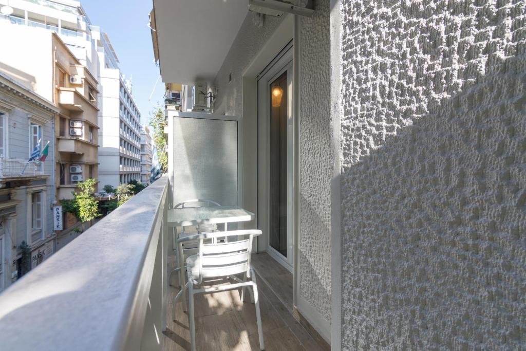 Balkon lub taras w obiekcie Great Located Apartment For 4ppl #2
