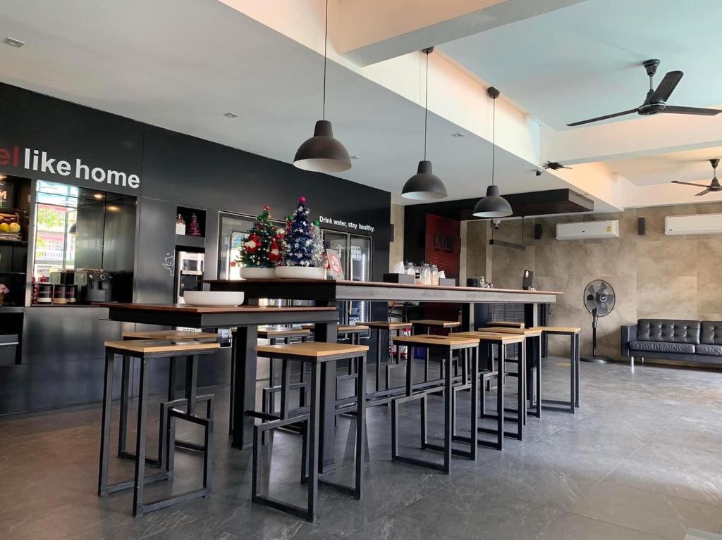 DUM Hotel - Si Phum - Resim 4