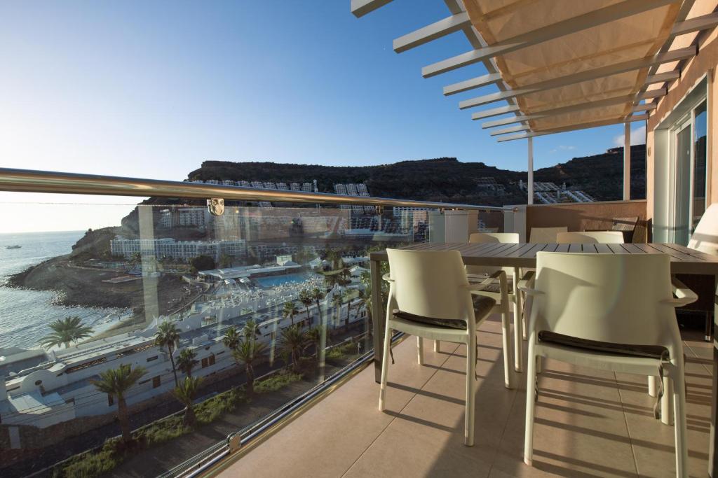 Aparthotel Riviera Vista, Mogán, Spain - Booking.com