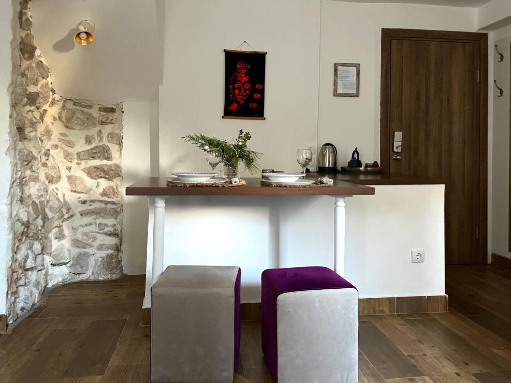 HealthyStudio512 Apartments - 8