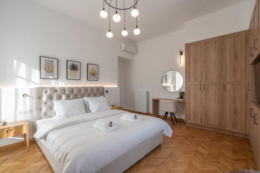 Posteľ alebo postele v izbe v ubytovaní Upscale Athens Luxury Penthouse