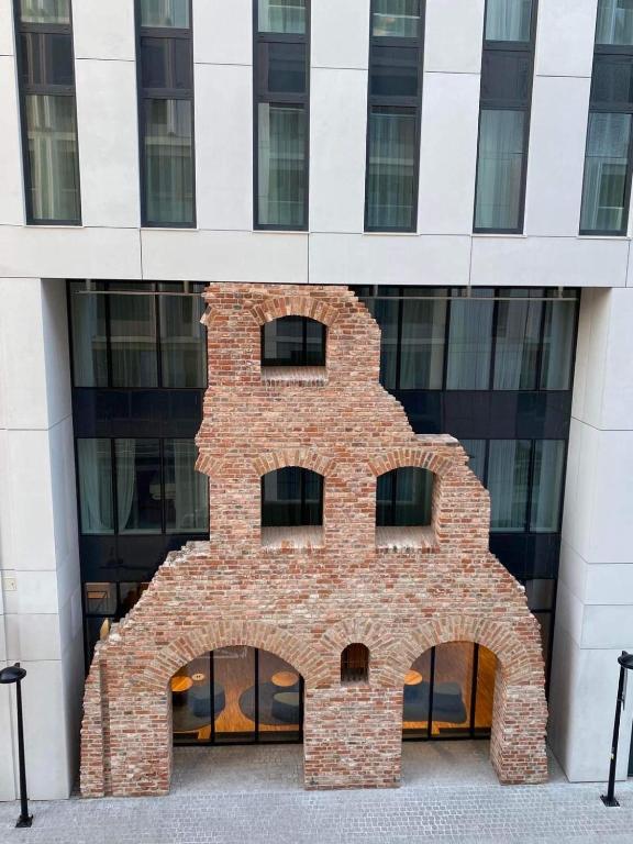 Budova, v ktorej sa apartmán nachádza