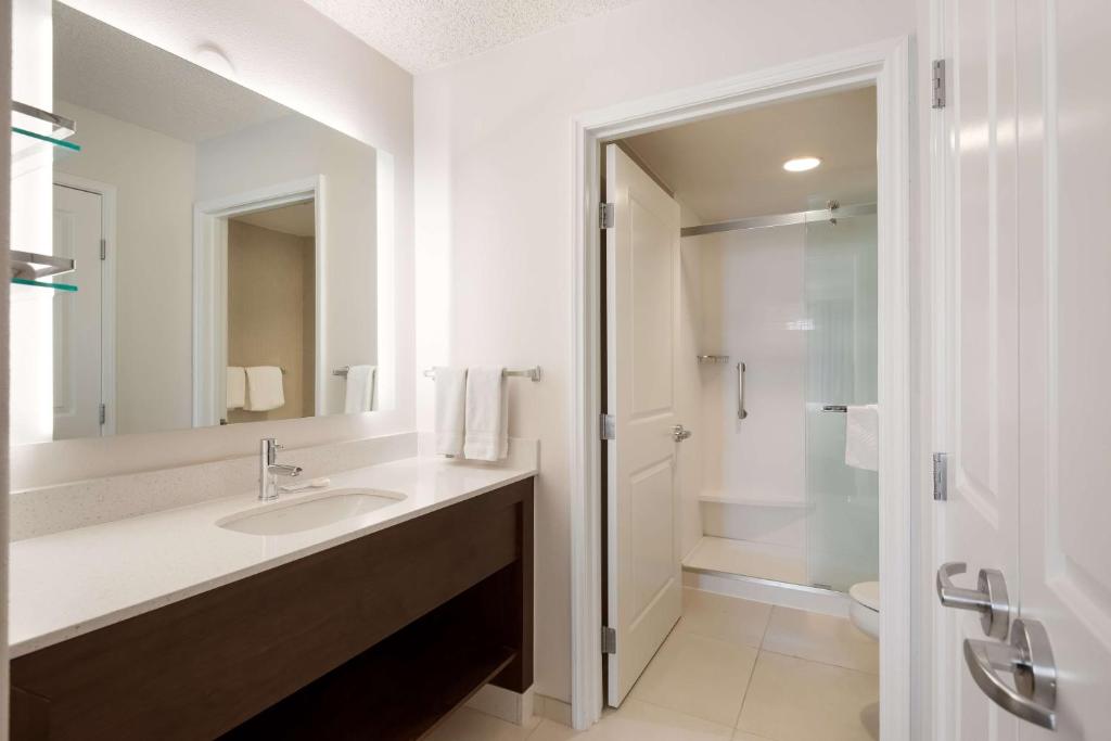 Sonesta ES Suites Reno - One-Bedroom King Suite - Non-Smoking