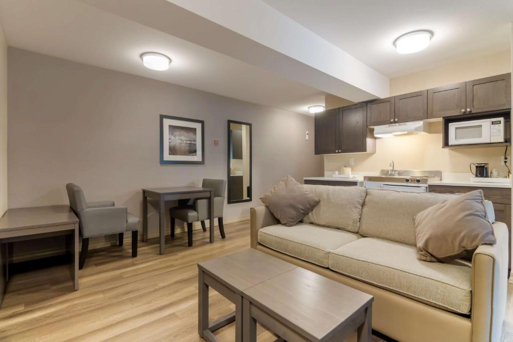 Best Western Premier Aberdeen Kamloops - Resim 34