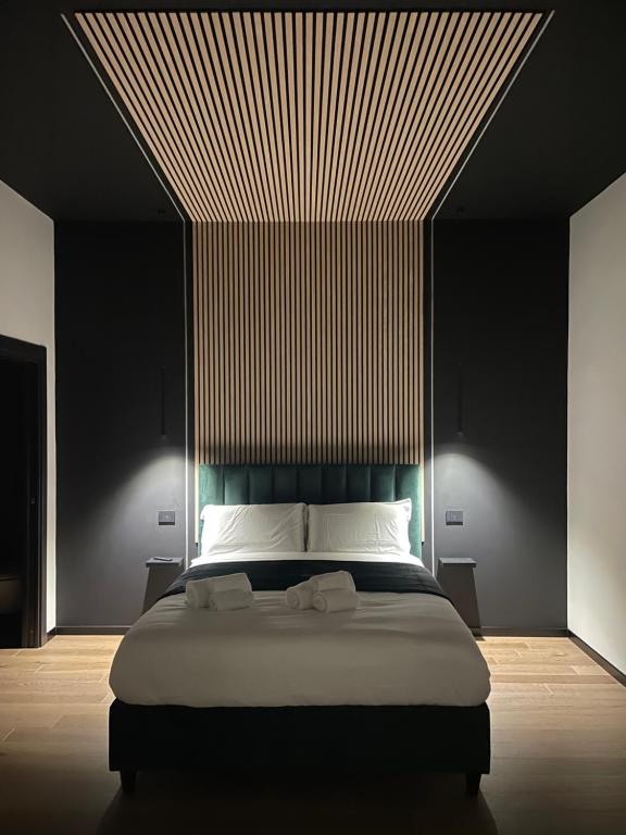 Chiatamone Luxury Home - One-Bedroom Apartment