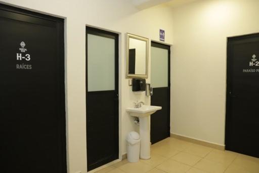 Bagno di HOSTAL XAO