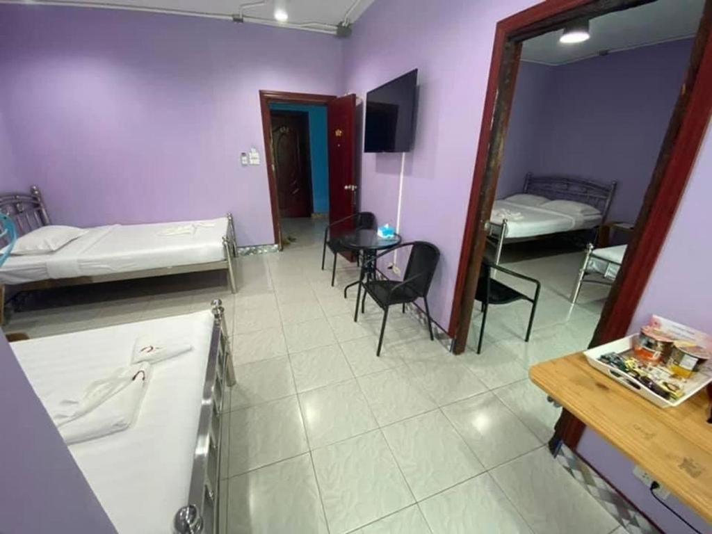 2U Hotel Hatyai - Family Room