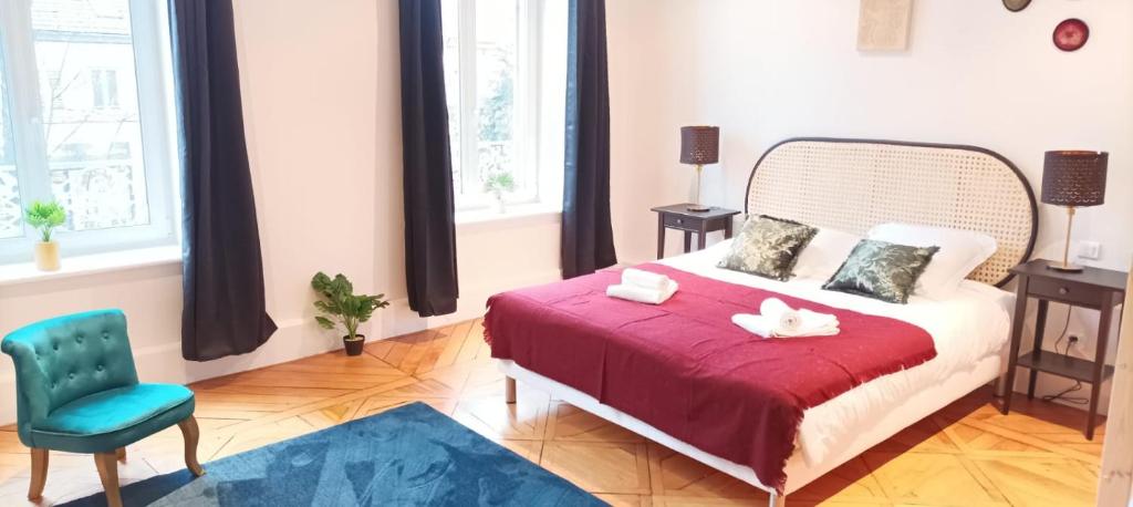 Posteľ alebo postele v izbe v ubytovaní Nouveau - Le Médicis - Centre