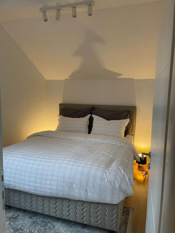 Guest House Zamak - Double Room With Extra Bed