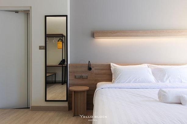 Yello Block Hotel - Camera King Superiore