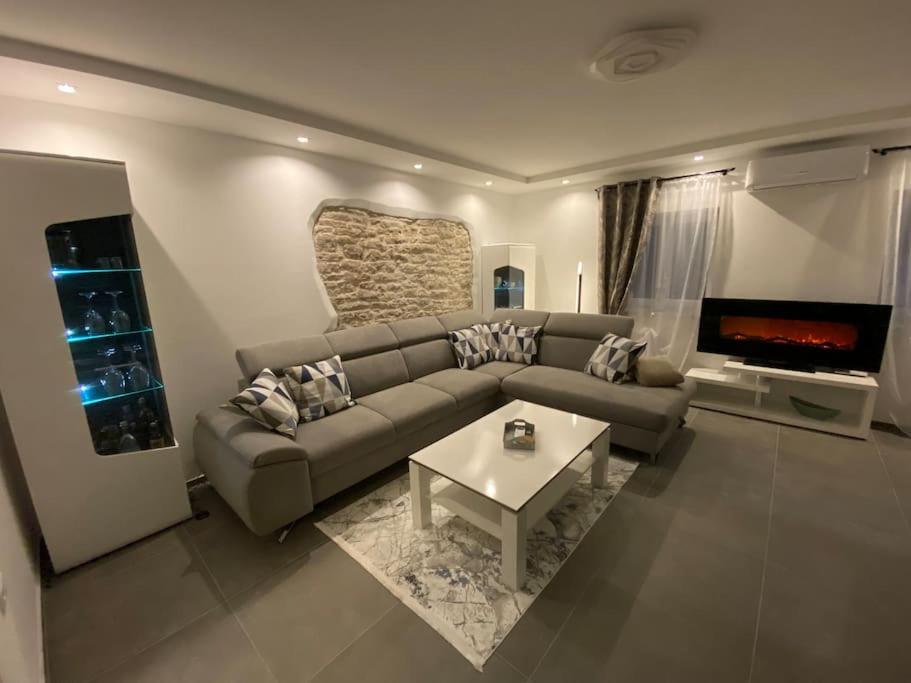 Posedenie v ubytovaní Apartment MM22
