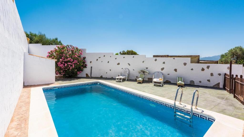 The swimming pool at or close to Chalet Algar by Ruralidays