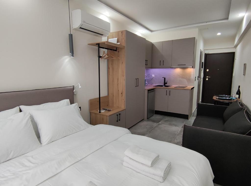 MODIANO CENTRAL STUDIO - 3