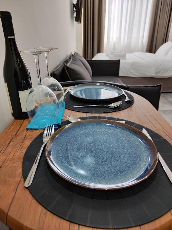 MODIANO CENTRAL STUDIO - 13