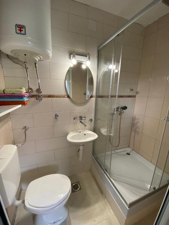 Koupelna v ubytování Apartman Sedmica
