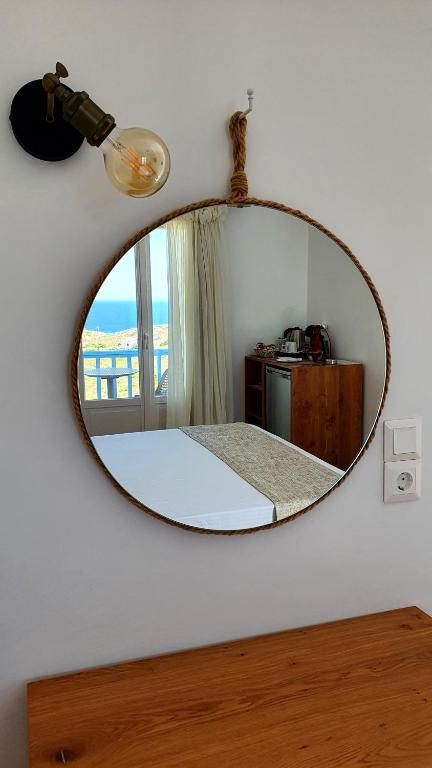 Sarakiniko Rooms - 16