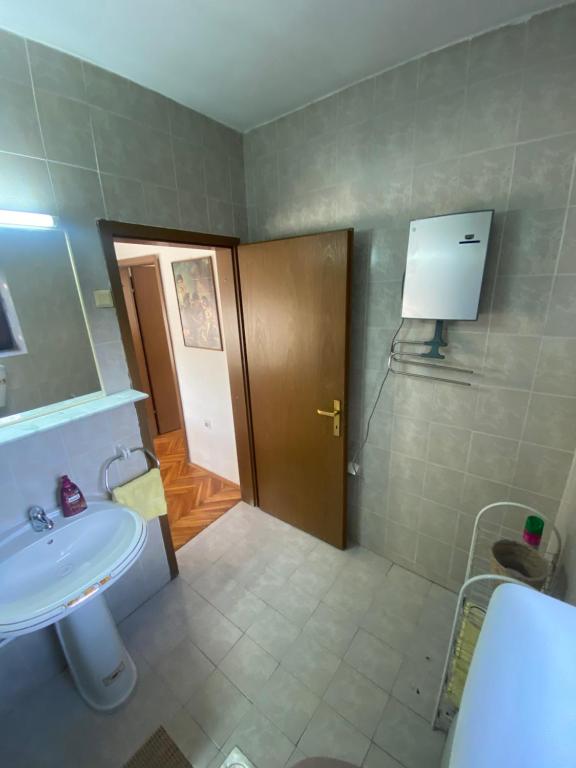 Koupelna v ubytování Simsir villa Novi Sad wifi
