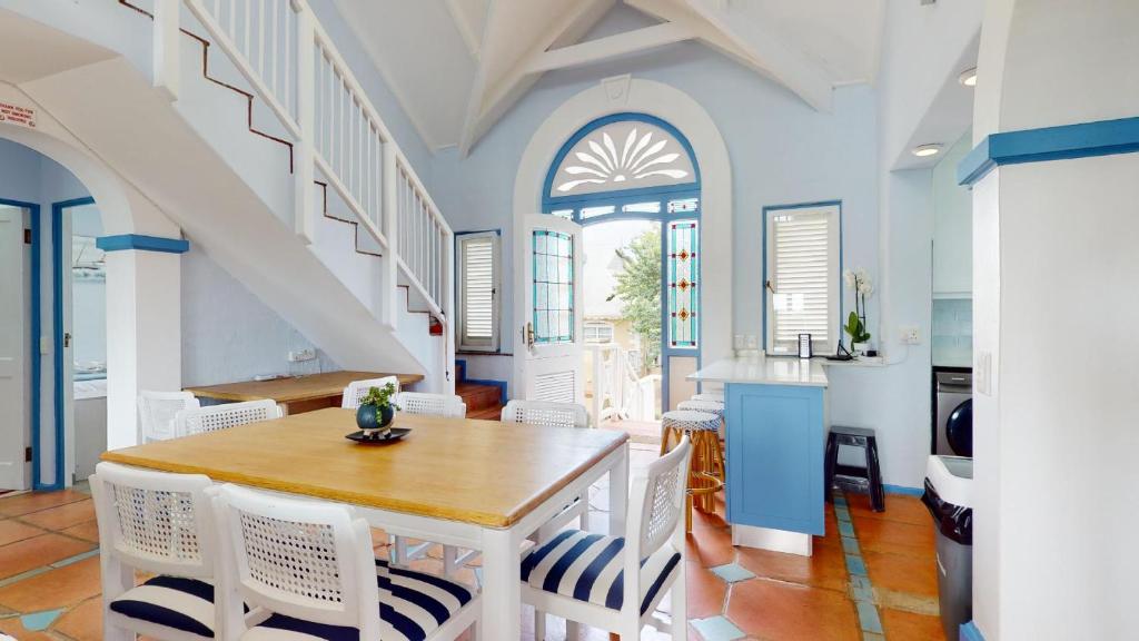 Fotografie z fotogalerie ubytování Ocean View Villa at Caribbean Estate by Top Destinations Rentals v destinaci Port Edward