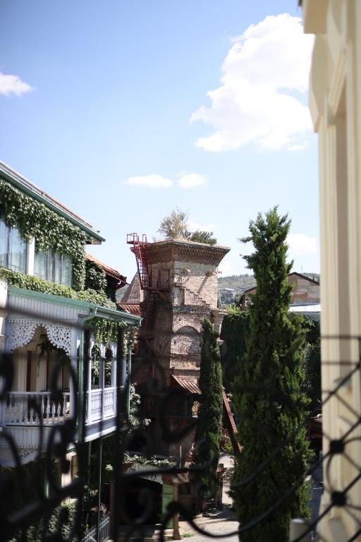 Balkón nebo terasa v ubytování Mukhrantubani Boutique Hotel