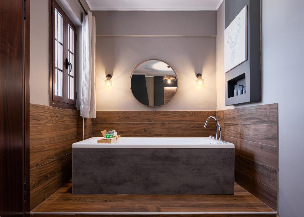 GM Luxury Suites Kalavryta - 8