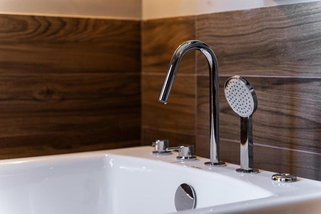 GM Luxury Suites Kalavryta - 9