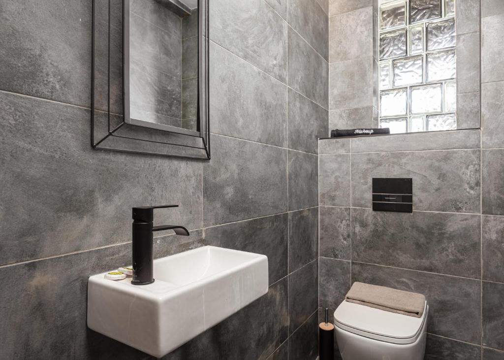 GM Luxury Suites Kalavryta - 12