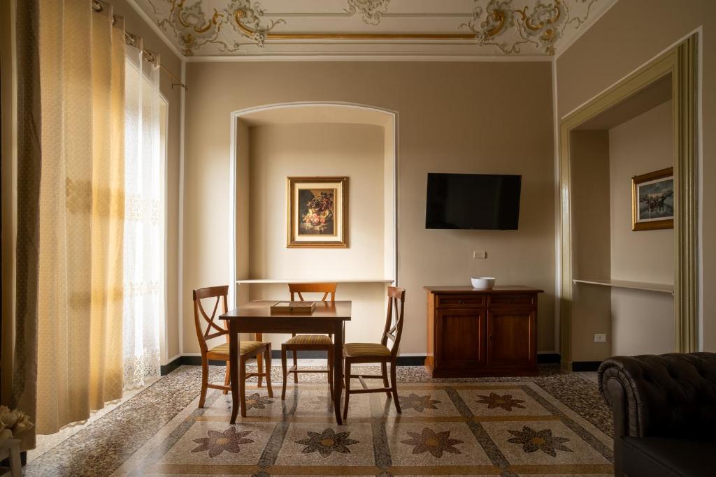 TV a/nebo společenská místnost v ubytování CORVETTO rooms
