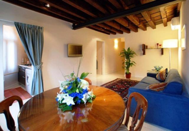 Sarai Apartments - 6