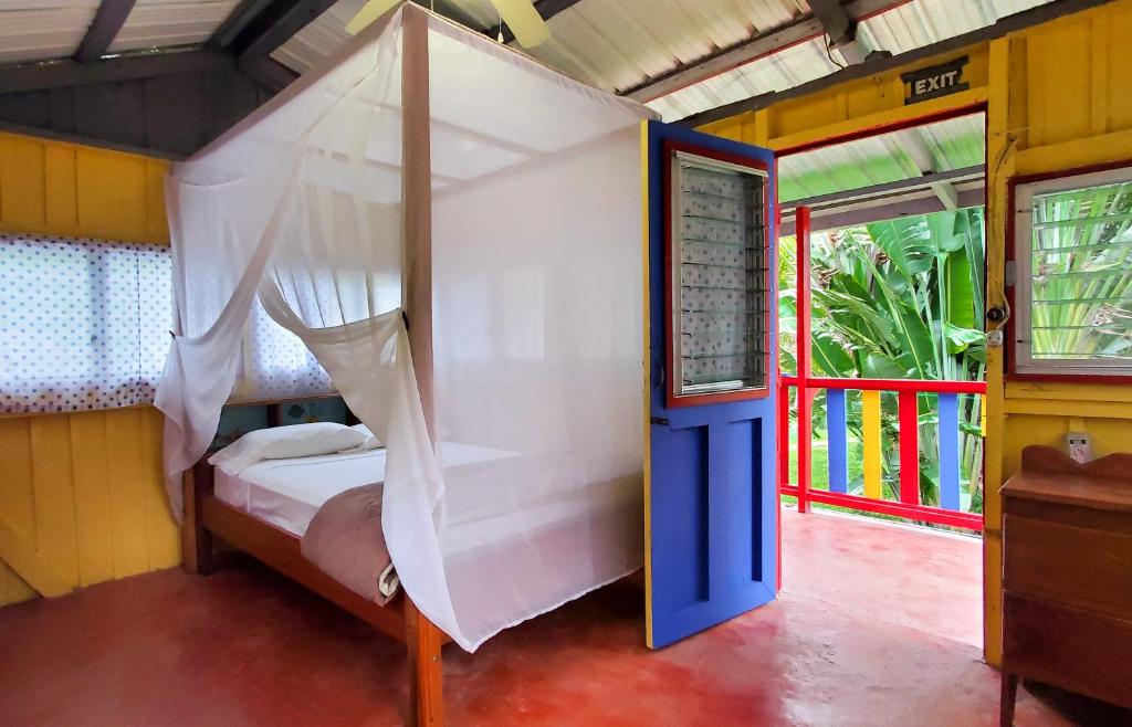 Lower Dover Jungle Lodge & Maya Ruins - Quarto Duplo