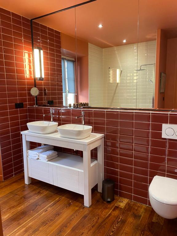 Kúpeľňa v ubytovaní LE CLOS DU TULIPIER