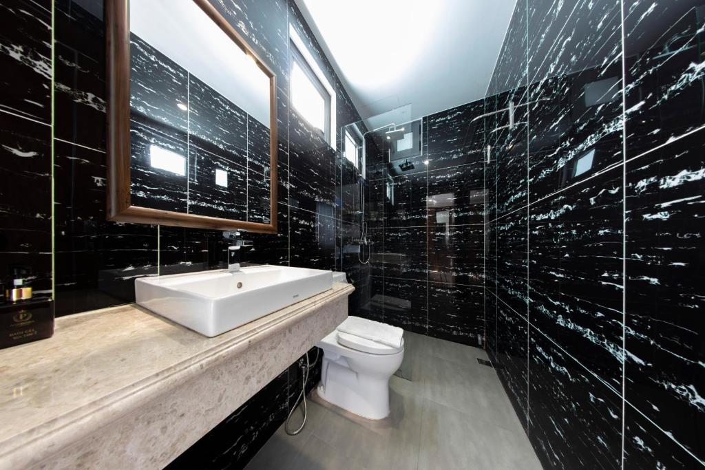 Phòng Deluxe Đôi Nhìn ra 1 Góc Biển