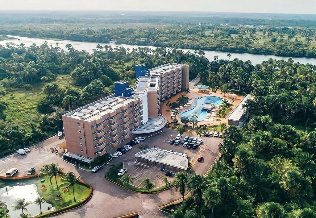 Swimmingpoolen hos eller tæt på Flat no Resort Gran Lençóis