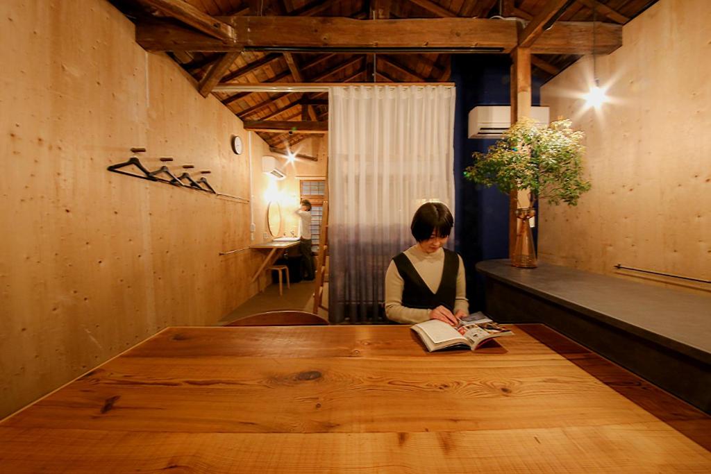 Foto sihtkohas Kochi asuva majutusasutuse まちの別邸 緝 shu galeriist
