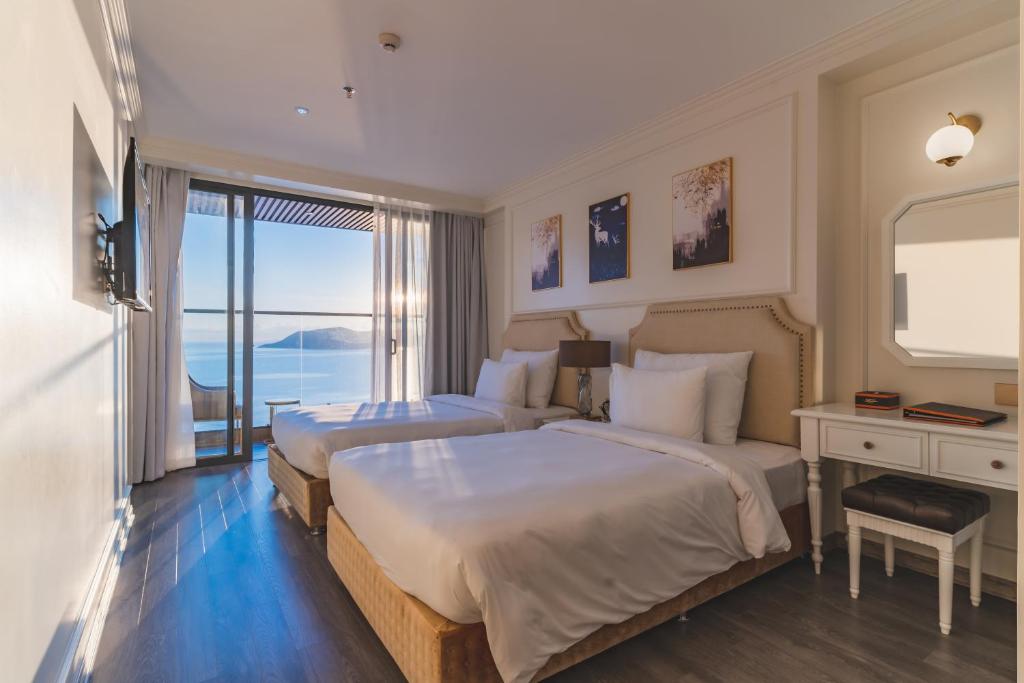 Phòng Senior Deluxe Nhìn Ra Biển
